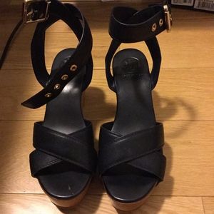 NIB Tory Burch Navy Platform sandals wedge 6.5